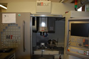 mt-cut-v60d-02